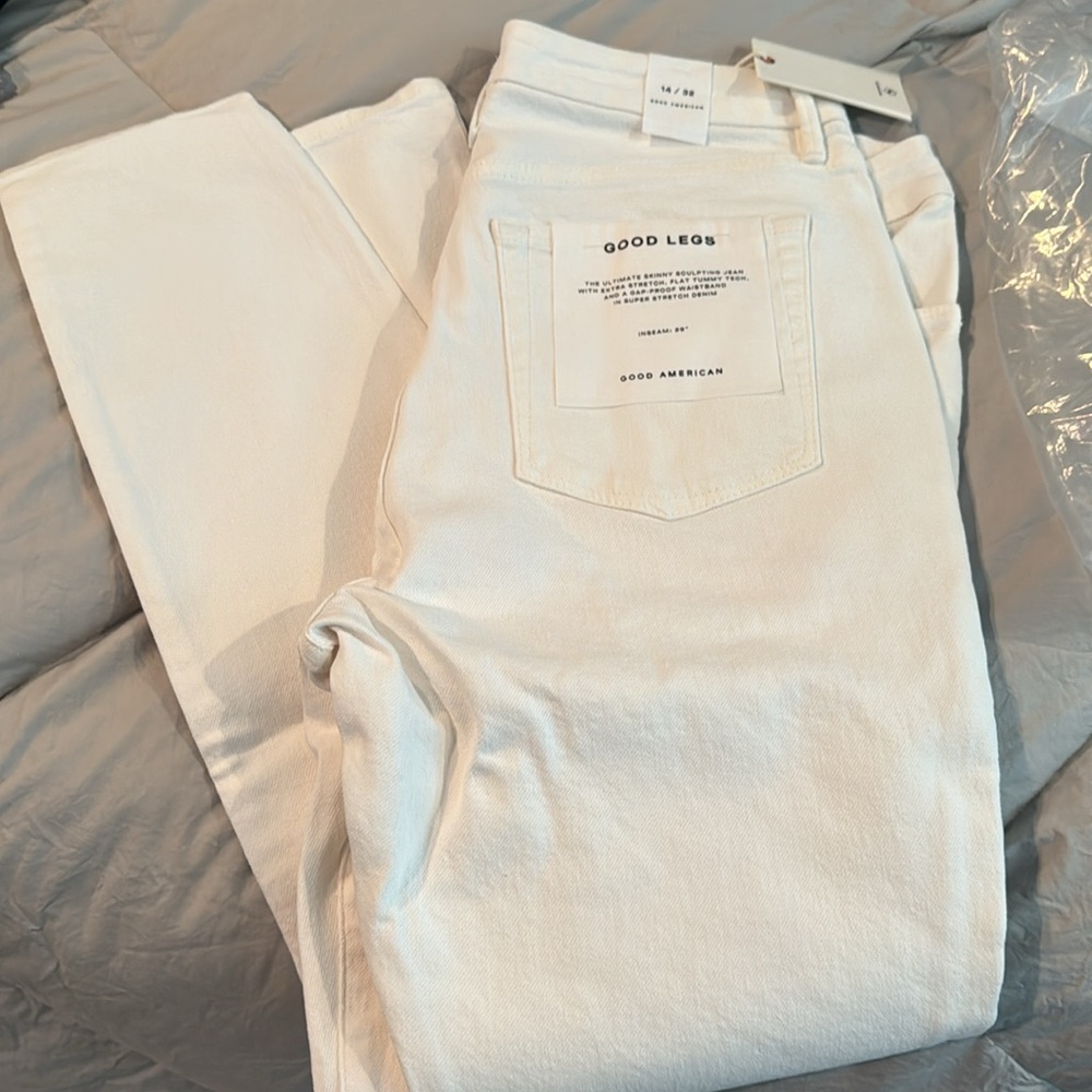 Good American Jeans - Picture 3 of 3